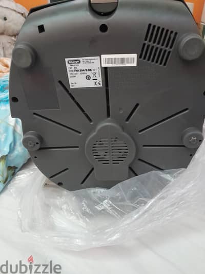 حلة بنقطة زيت ماركة دولونجى Delonghi سعة 1.7 لتر 2200 w متعددة لاستخدم