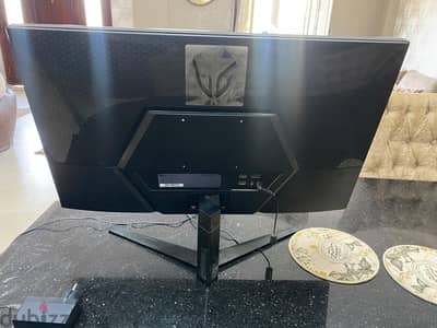 شاشة ألعاب LG UltraGear 27" 165Hz - موديل 27GQ50F - بحالة الممتازة