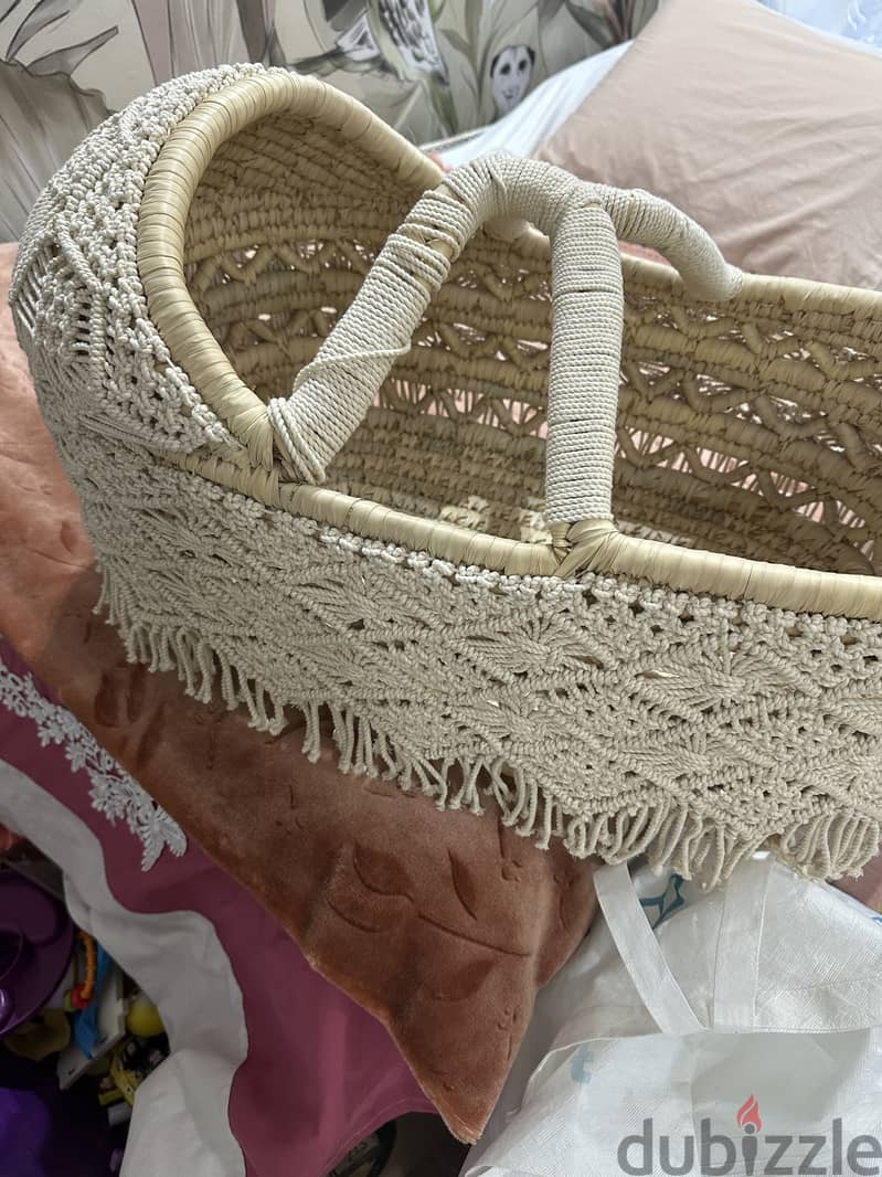 Handcrafted baby bassinet 2