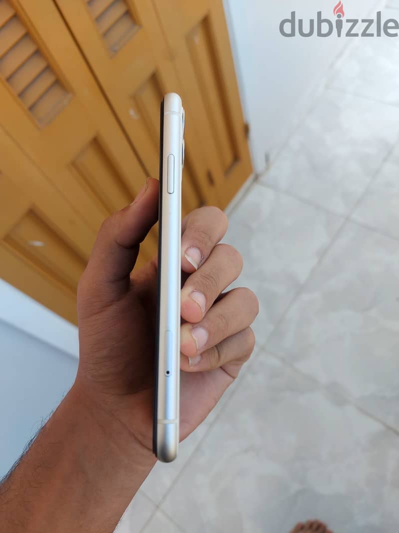 Apple - iPhone 11 1