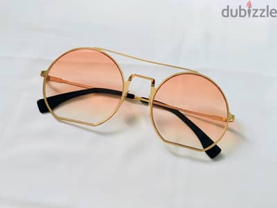 Finding sunglasses original Italy