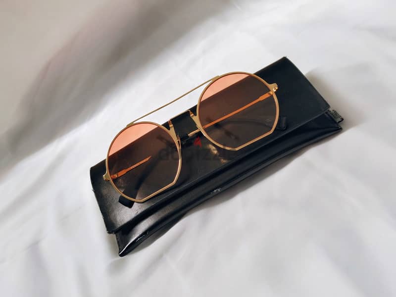 Finding sunglasses original Italy 4