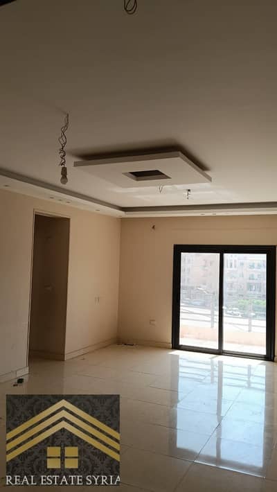 Apartment Panorama for rent overlooking the Shorouk Sports Club street in front of Shorouk Central 2, on the third floor, with an area of 190 meters. The apartment consists of a master room with a large bathroom, two rooms, a bathroom, and a kitchen with a laundry drying area, and 2 balconies on the street. The apartment is not furnished, vacant for 15.