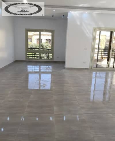 Apartment for rent in Fifth Settlement (South Academy area), near Mostafa Kamel Axis, North 90th Street, and Petrosport. Ultra-super-lux finish.