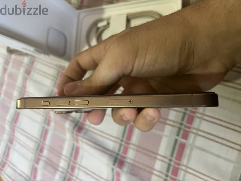 Apple - iPhone 16 Pro 2