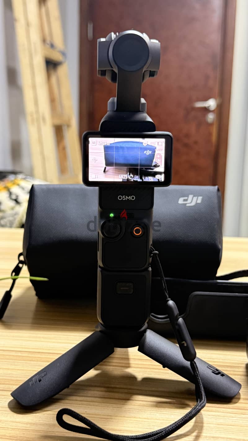 DJI Osmo Pocket 3 Creator Combo 7