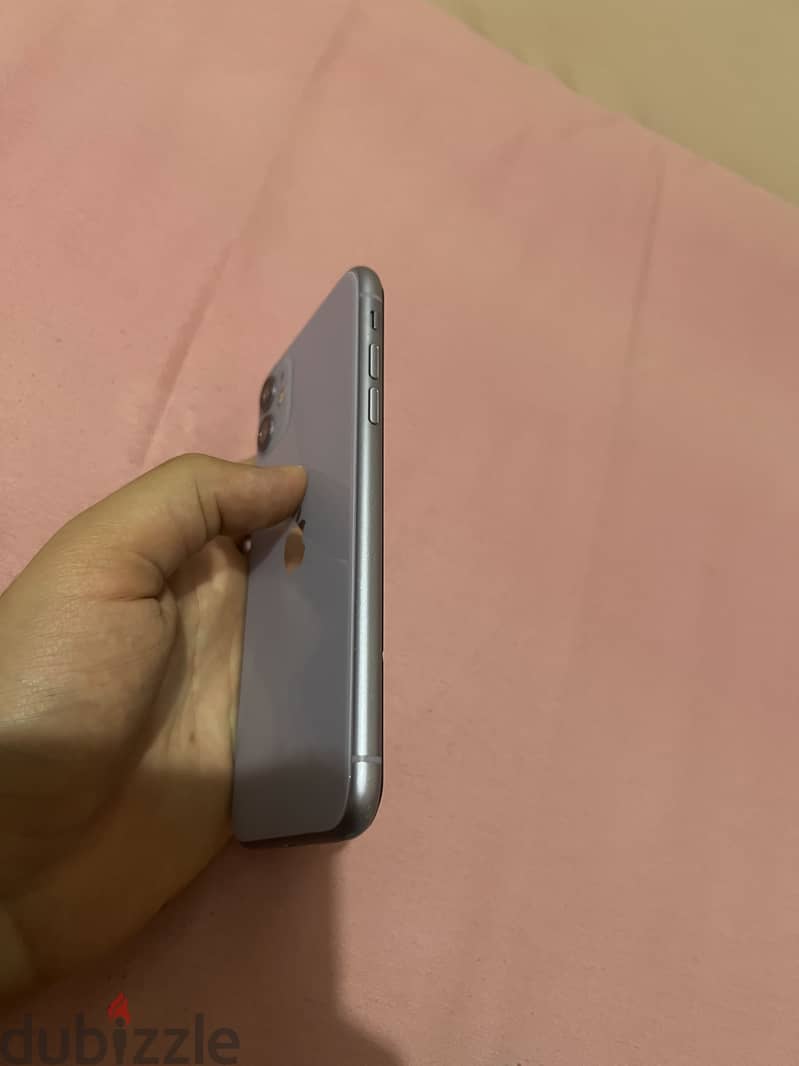 Apple - iPhone 11 3