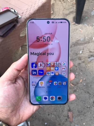 Honor 400  مع جميع مشتملاته اعلي نسخة