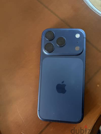 Apple - iPhone 17 Pro