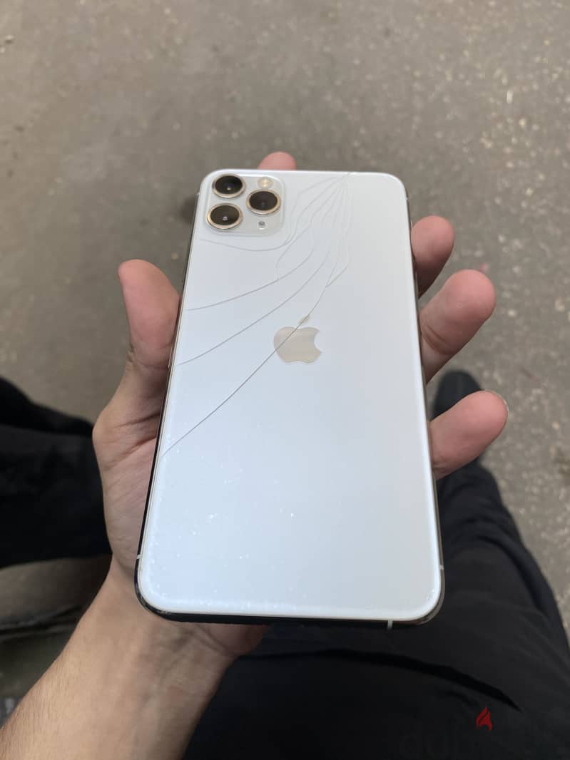Apple - iPhone 11 Pro Max 1