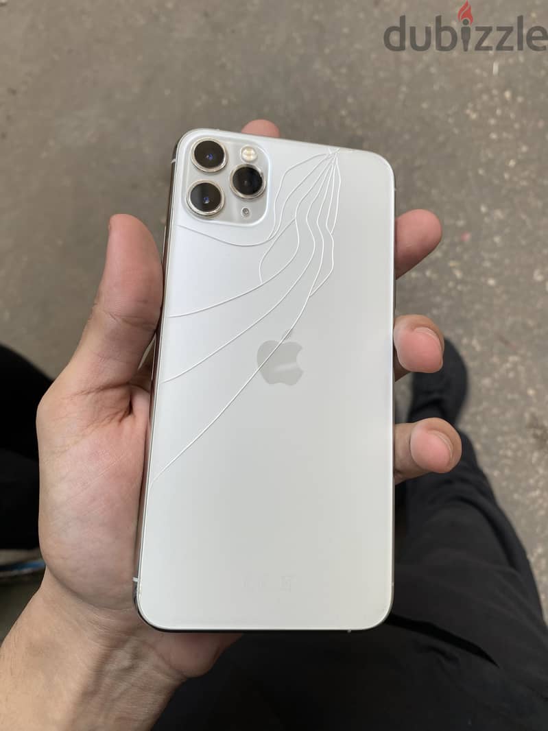Apple - iPhone 11 Pro Max 3