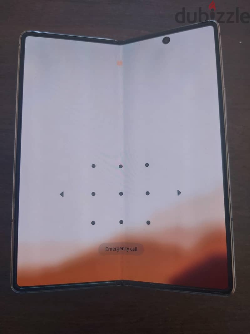 Samsung Z Fold 2 1