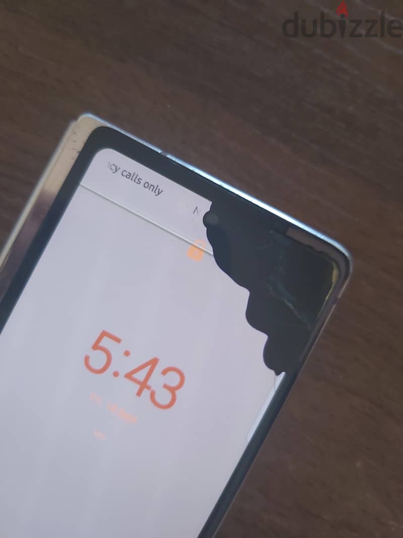 Samsung Z Fold 2 3