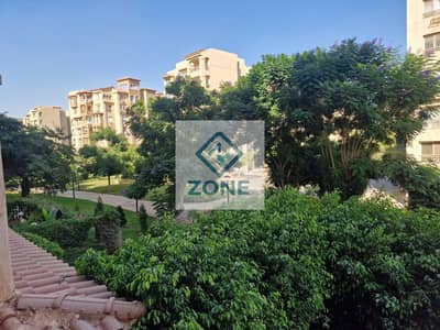 Apartment for sale in B3: 3 bedrooms, 3 bathrooms, 182 square meters.
