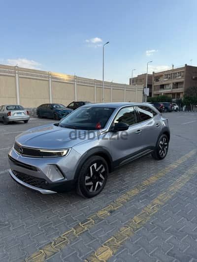 أوبل موكا 2022 هاي لاين فبريكه عداد ١٦٠ الف صيانات توكيل