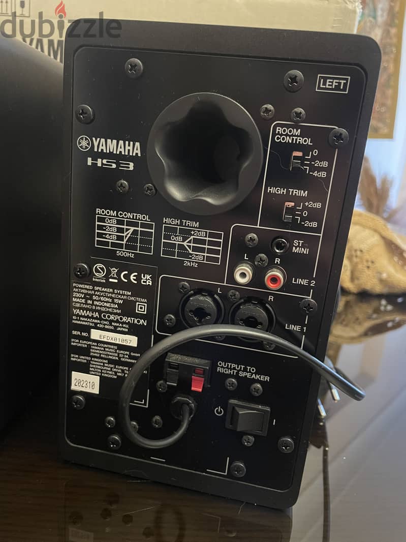 Yamaha Hs3 Studio Monitors 1
