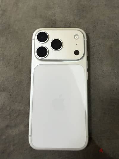 Apple - iPhone 17 Pro