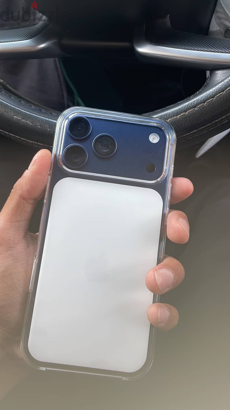 Apple - iPhone 17 Pro Max 1