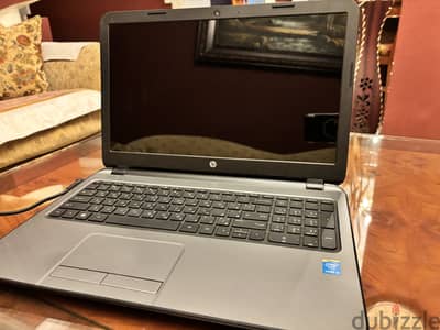 HP Laptop 15.6” للبيع – حالة ممتازة جدًا 