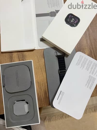 Apple Watch Ultra 3 – Black Titanium with Black Alpine Loop (49mm)