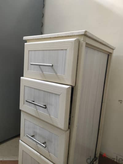 وحده ادراج الموتال