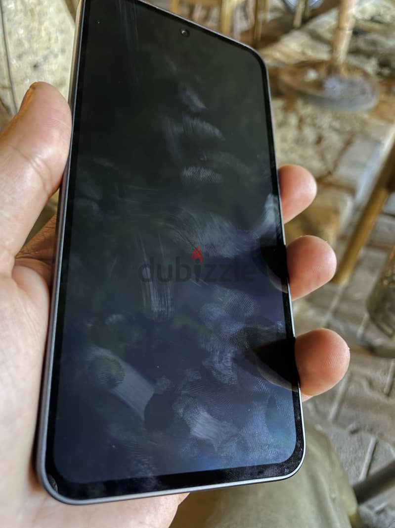 Samsung A37 1
