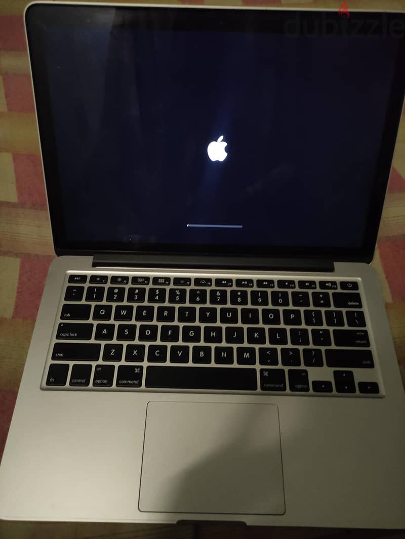 Macbook Pro retina good condition 2