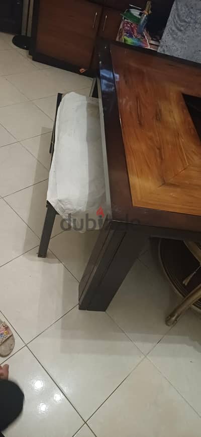 سفره مربعه ١،٥٤ × ١،٥٤ ٦ كراسي و بانكيت    1126431454