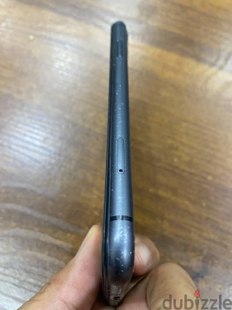 Apple - iPhone 11 5