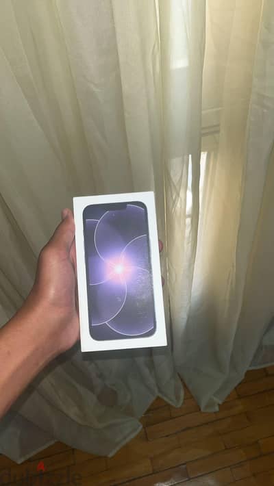 Apple - iPhone 17e