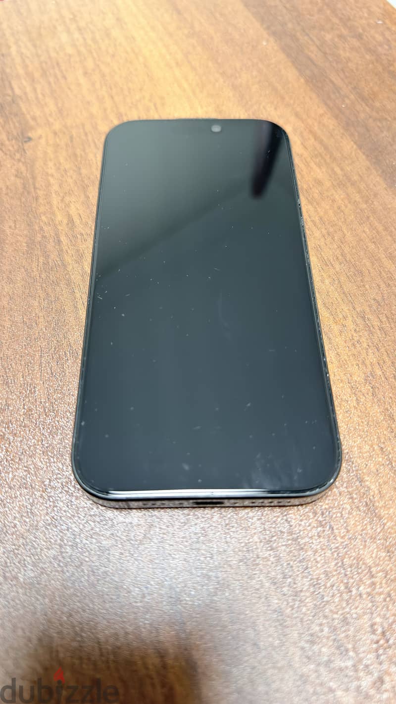 Apple - iPhone 16 Pro 2