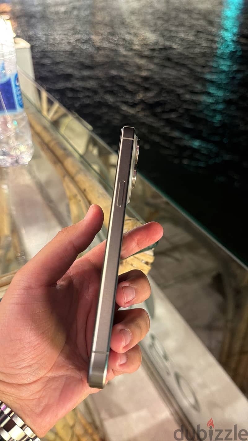 Apple - iPhone 15 Pro Max 2