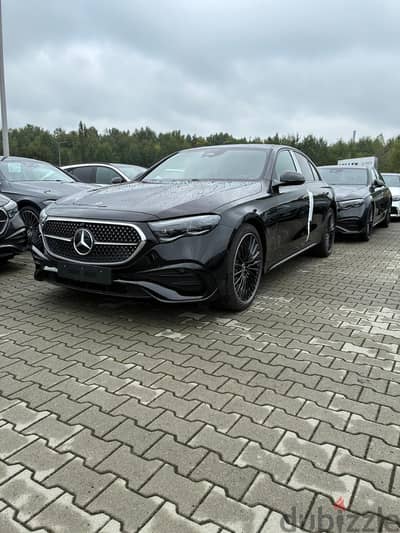 Mercedes Benz E200 2027 AMG Premium+ Designo في الطريق