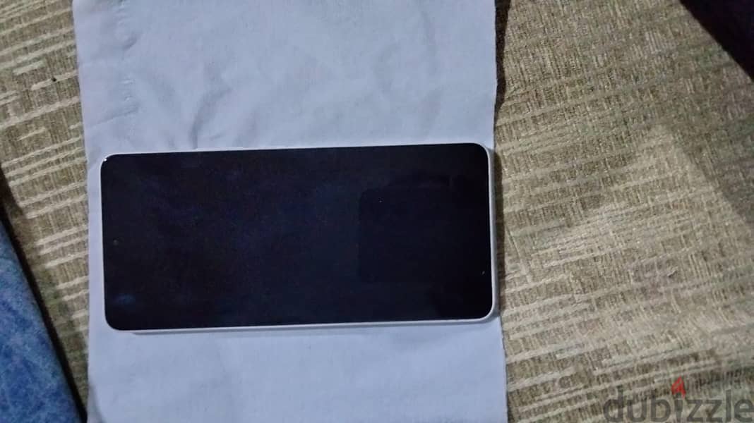 Xiaomi Poco X6 3