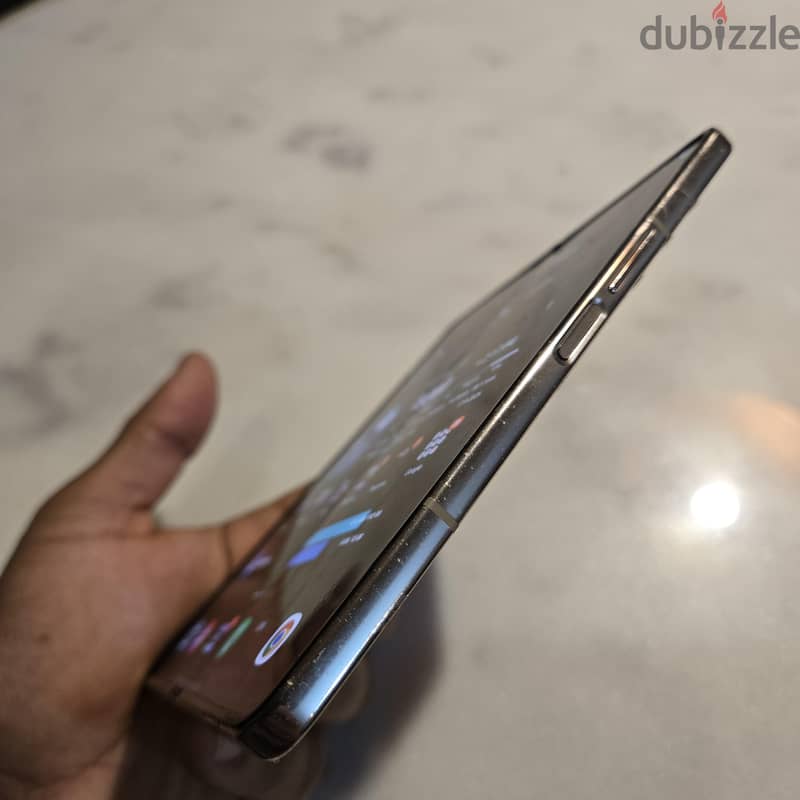 Samsung Z Fold 4 6