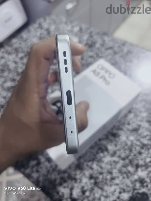 Oppo a 5 Pro 5