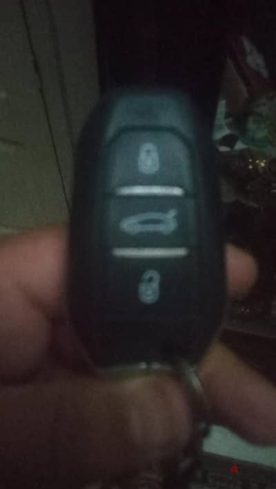 ريموت كنترول طوارئ
