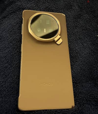 Honor Magic V5