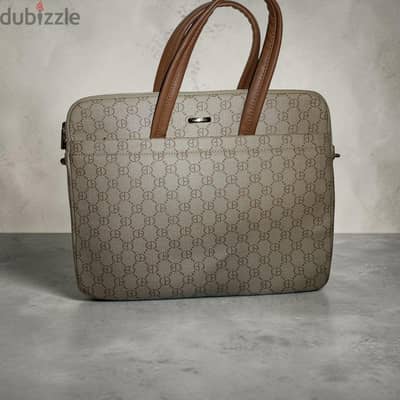 شنطة لاب توب كريس بيلا اصلى وارد دبي -chrisbellalaptop bag