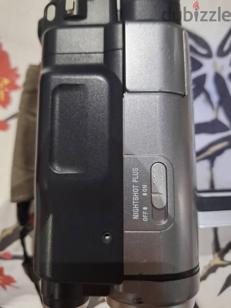 Sony Handycam CCD-TRV238E Hi8 1