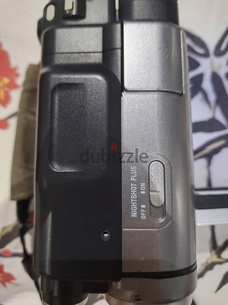 Sony Handycam CCD-TRV238E Hi8 2