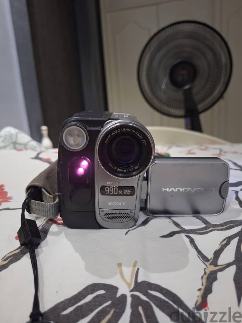 Sony Handycam CCD-TRV238E Hi8 3
