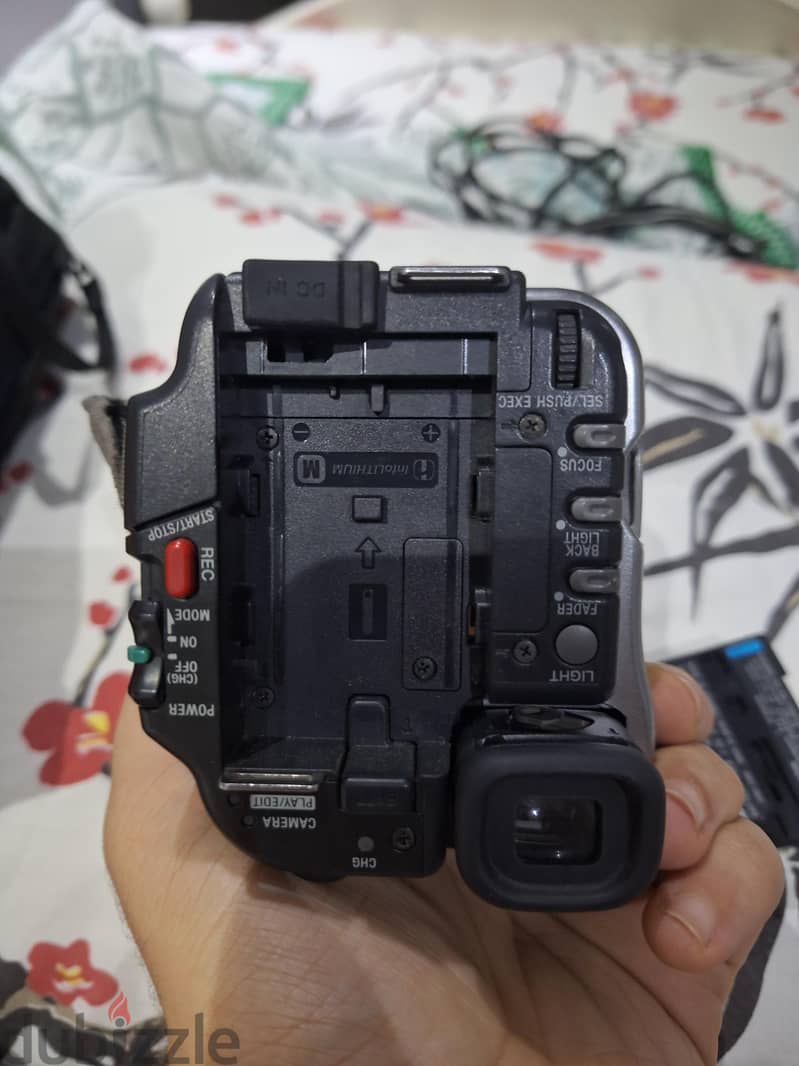 Sony Handycam CCD-TRV238E Hi8 5
