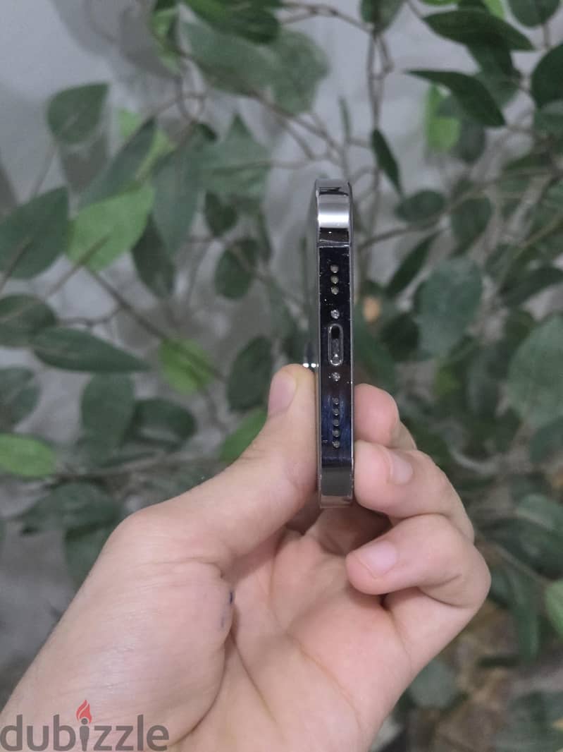Apple - iPhone 12 Pro 1