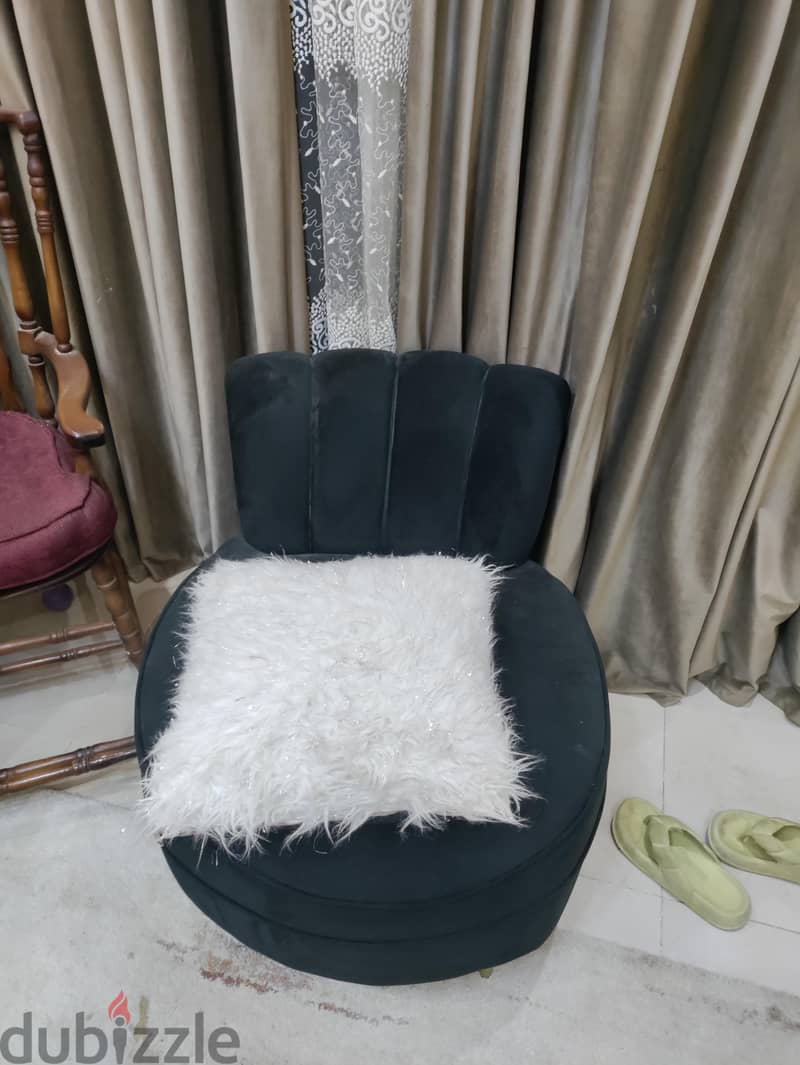 2 sofa and chair 2