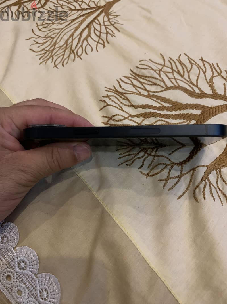 Apple - iPhone 13 1