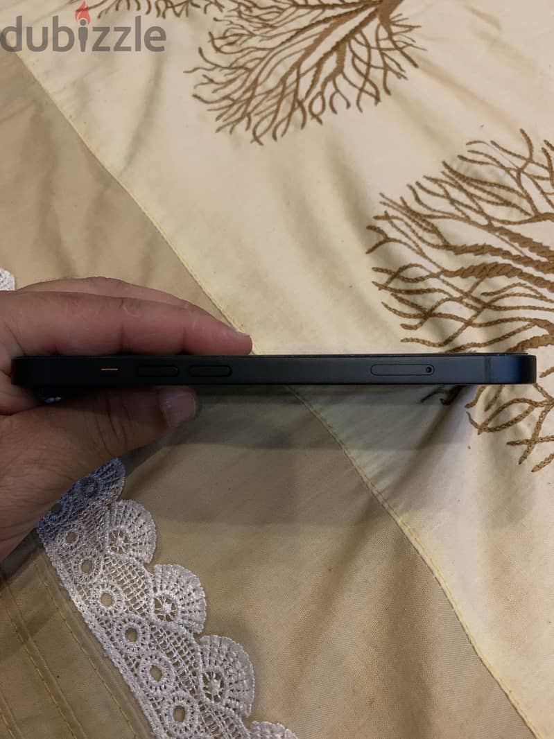 Apple - iPhone 13 6