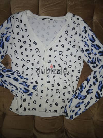 y2k tops, jackets, and abayat khaliji