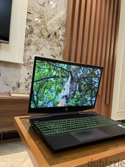 HP Pavilion Gaming Laptop 15 (حالة ممتازة)