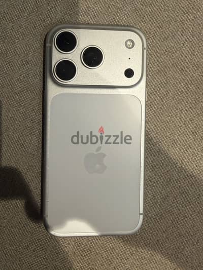 Apple - iPhone 17 Pro